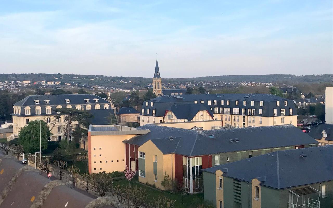 Appartement 3 Chambres Avec Roof Top A 5 Mn De La Plage دوفييل المظهر الخارجي الصورة
